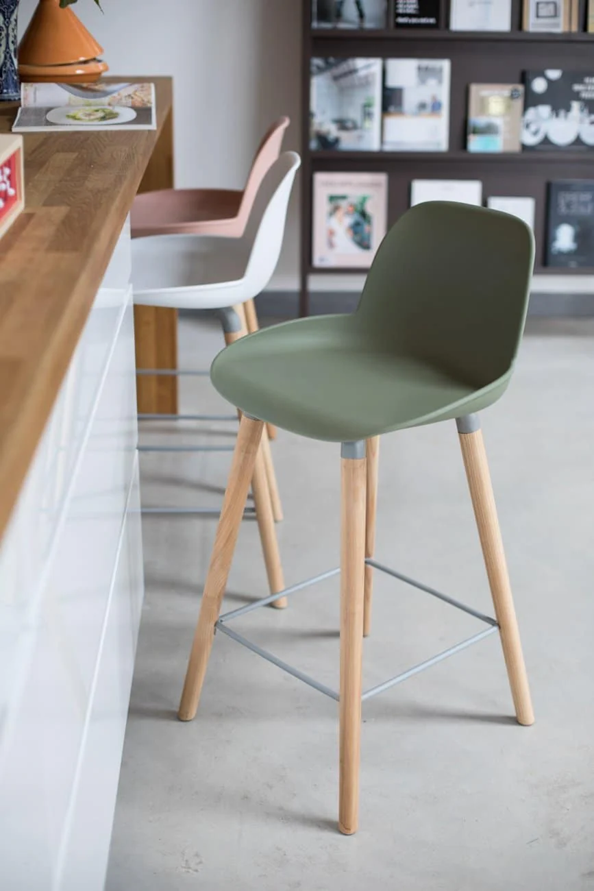 Albert Kuip Counter Stool - Green - Image 3