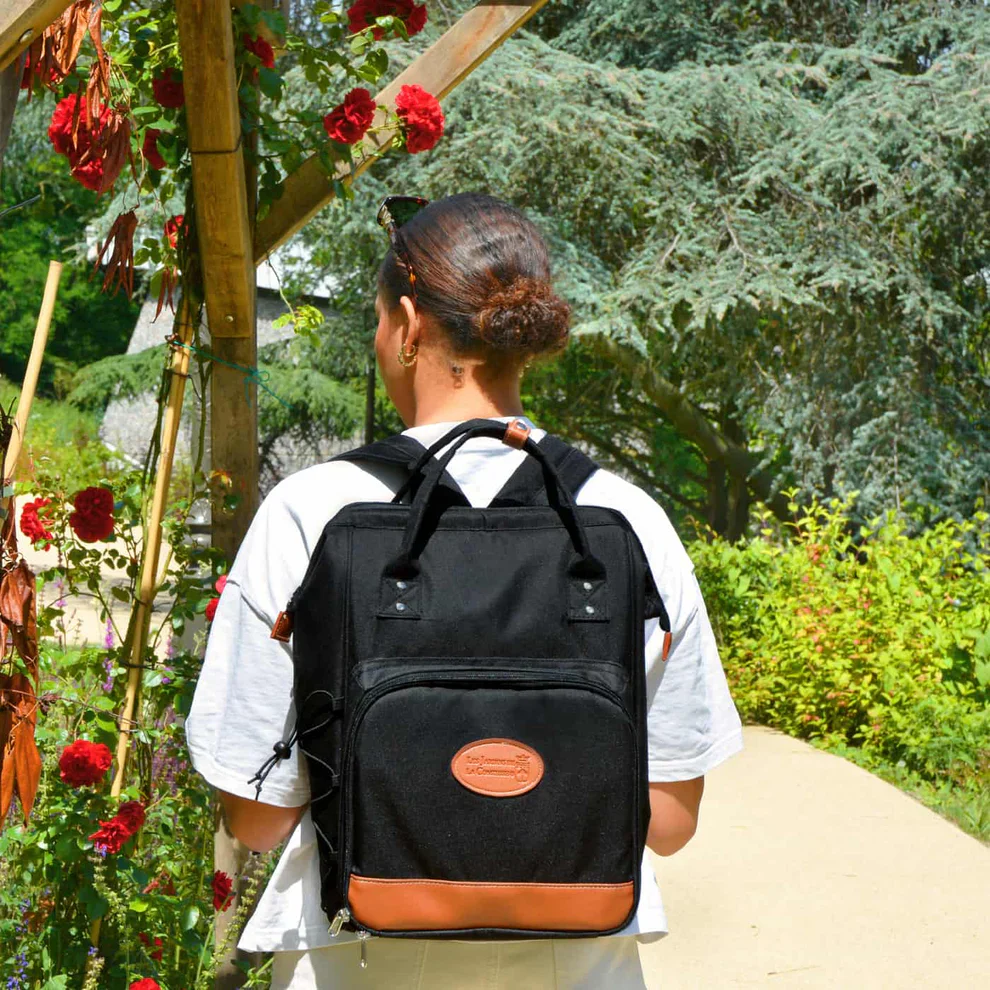 Picnic Backpack Escapade Black 2 Person - Image 4