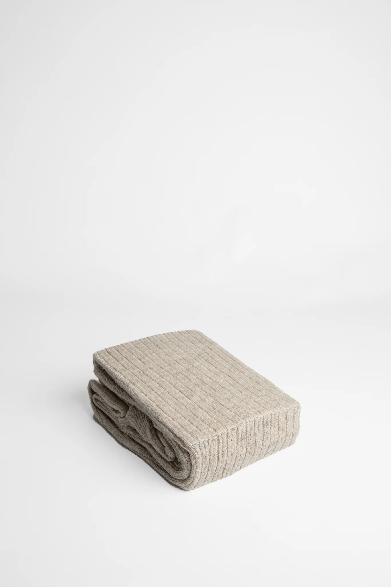 Foxford Beige Knitted Ribbed Bed Blanket