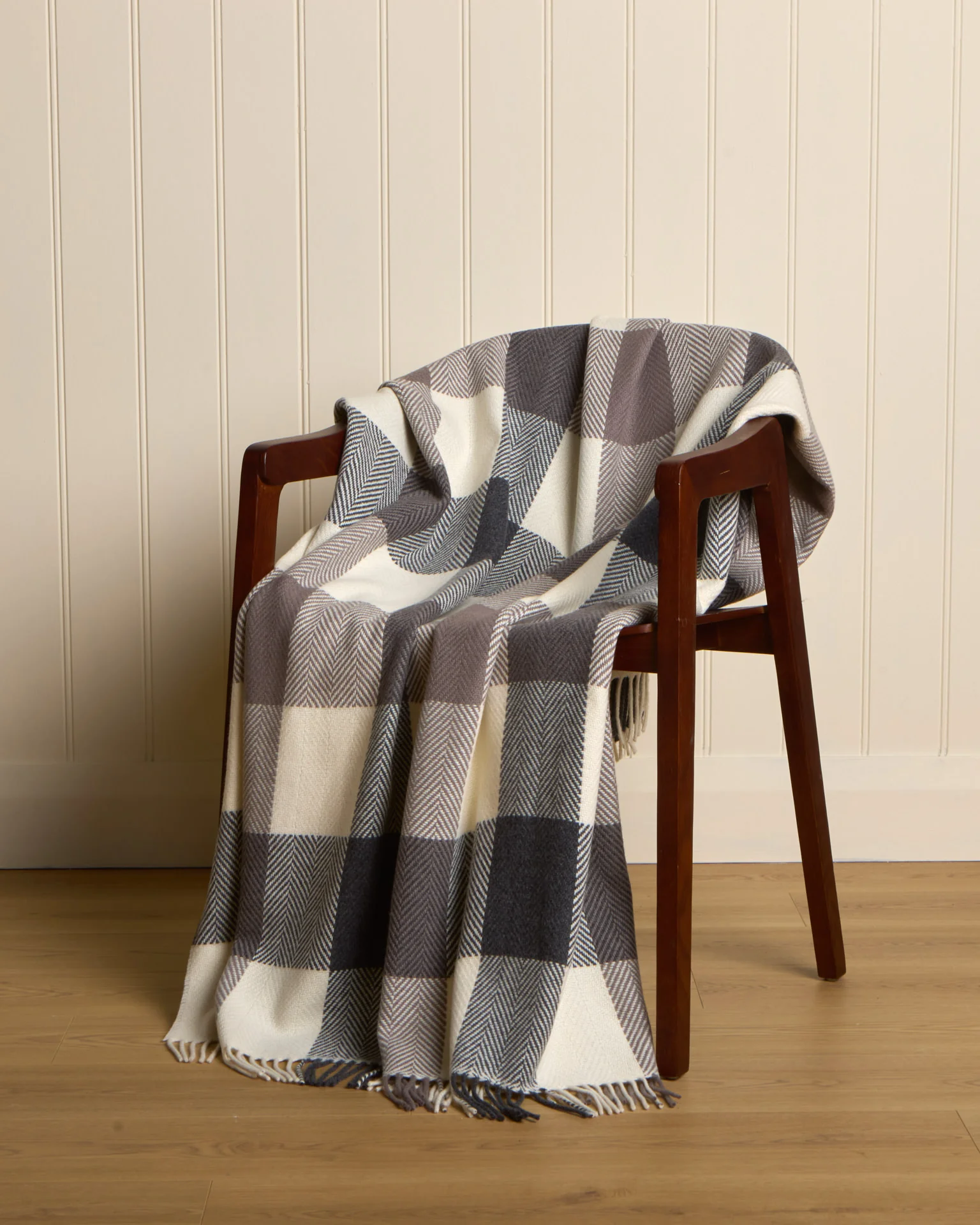 Foxford Caelan Cashmere and Lambswool Throw