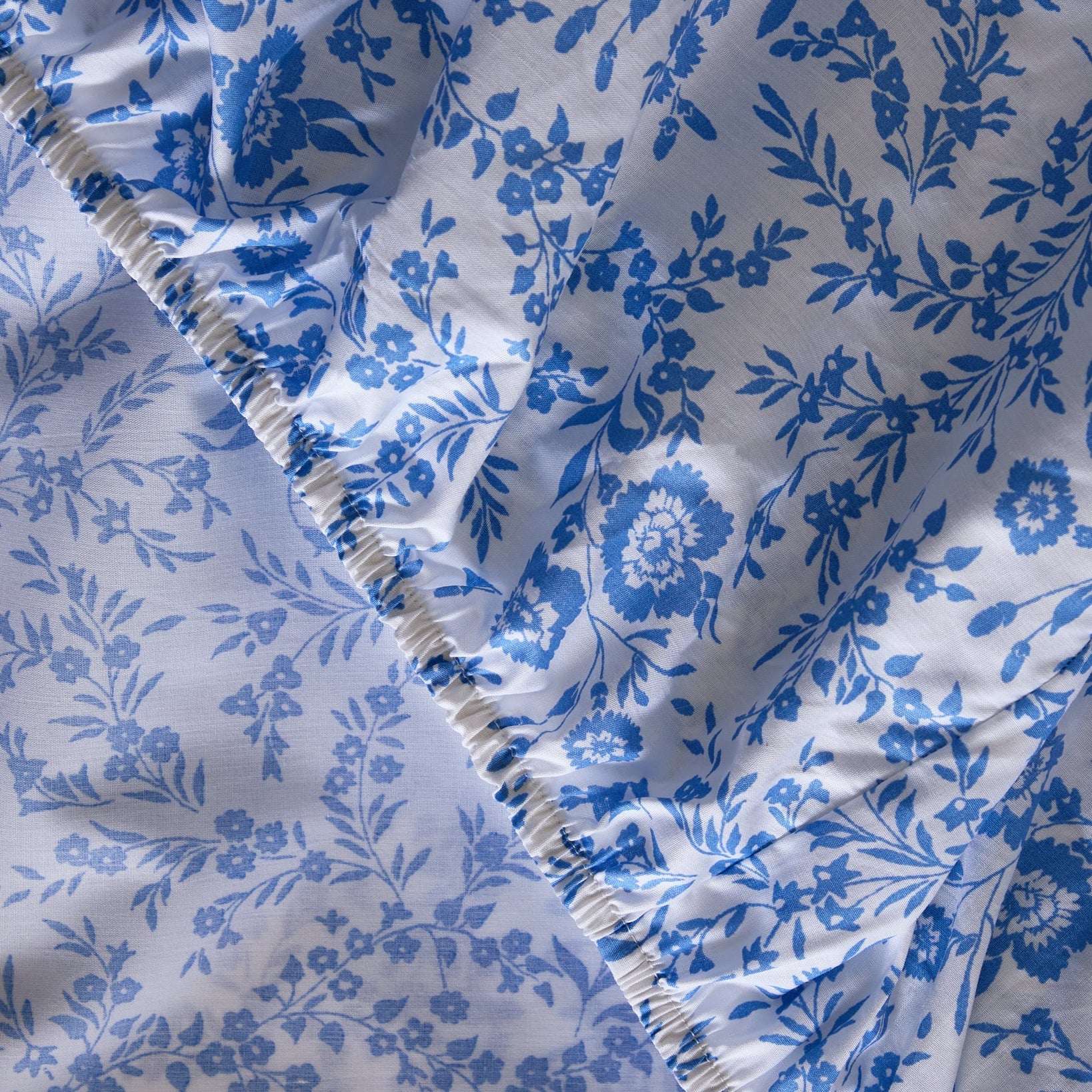 Foxford Clara Fitted Sheet - Image 2
