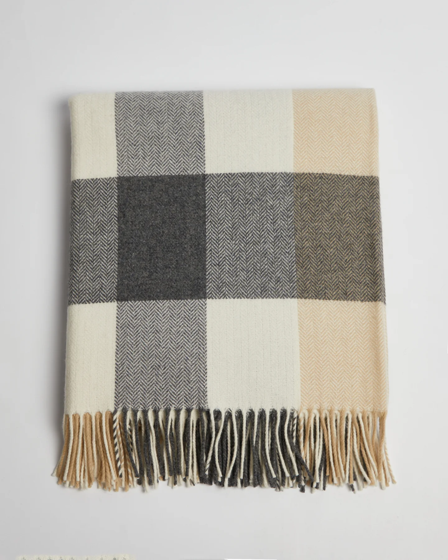 Foxford Classic Check Lambswool Throw - Image 3