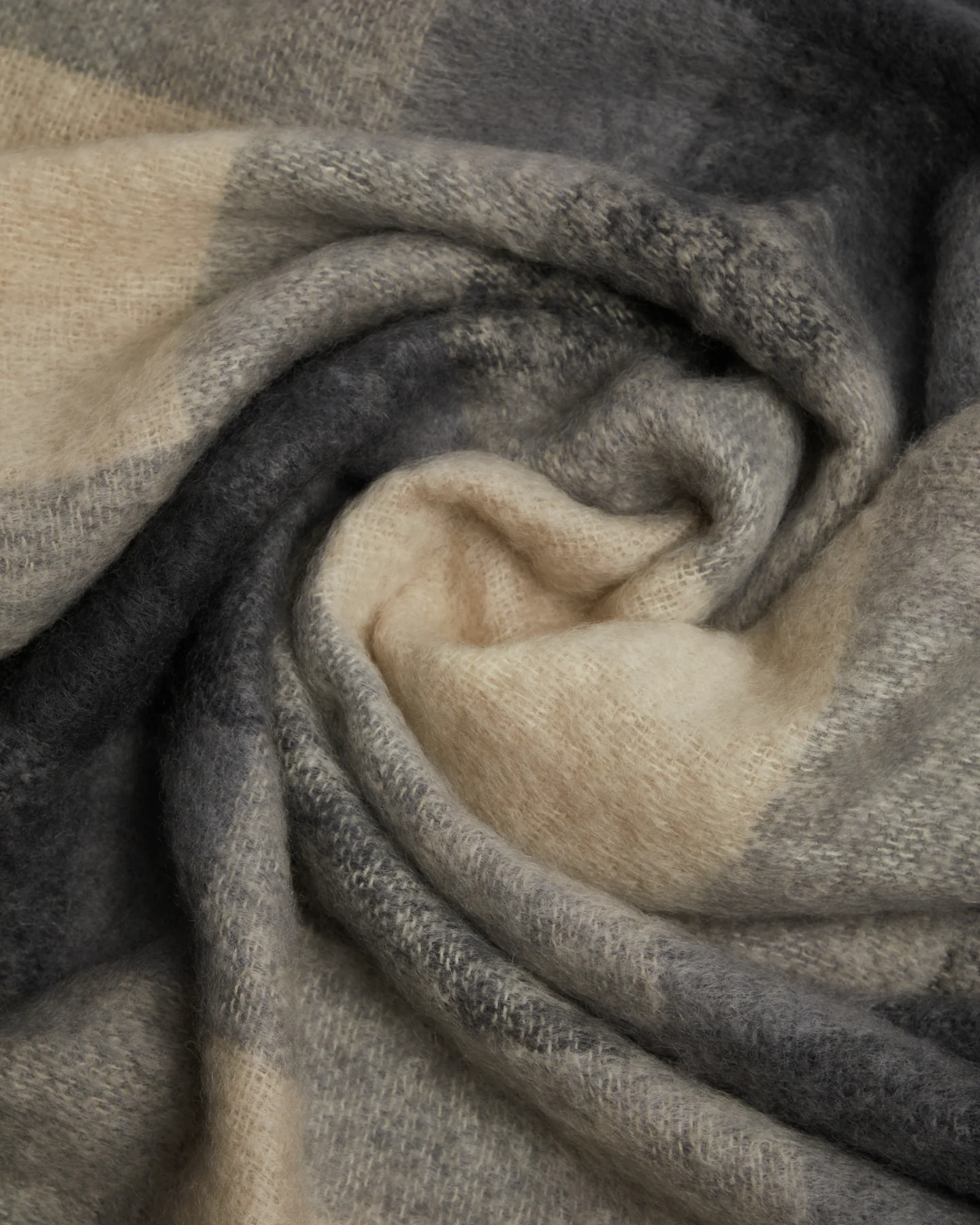Foxford Classic Check Mohair Throw - Image 2