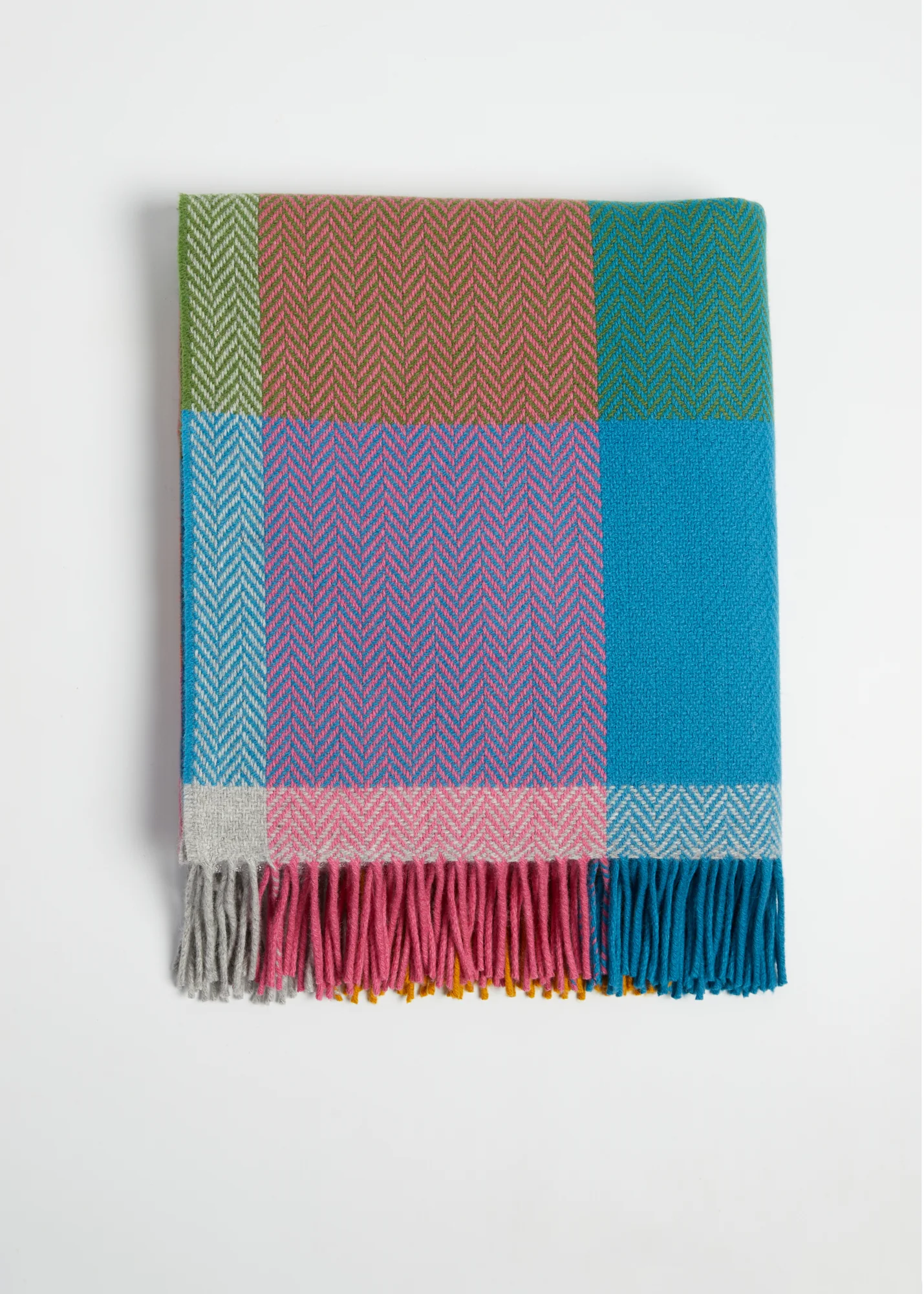 Foxford Deel Cashmere and Lambswool Throw - Image 3