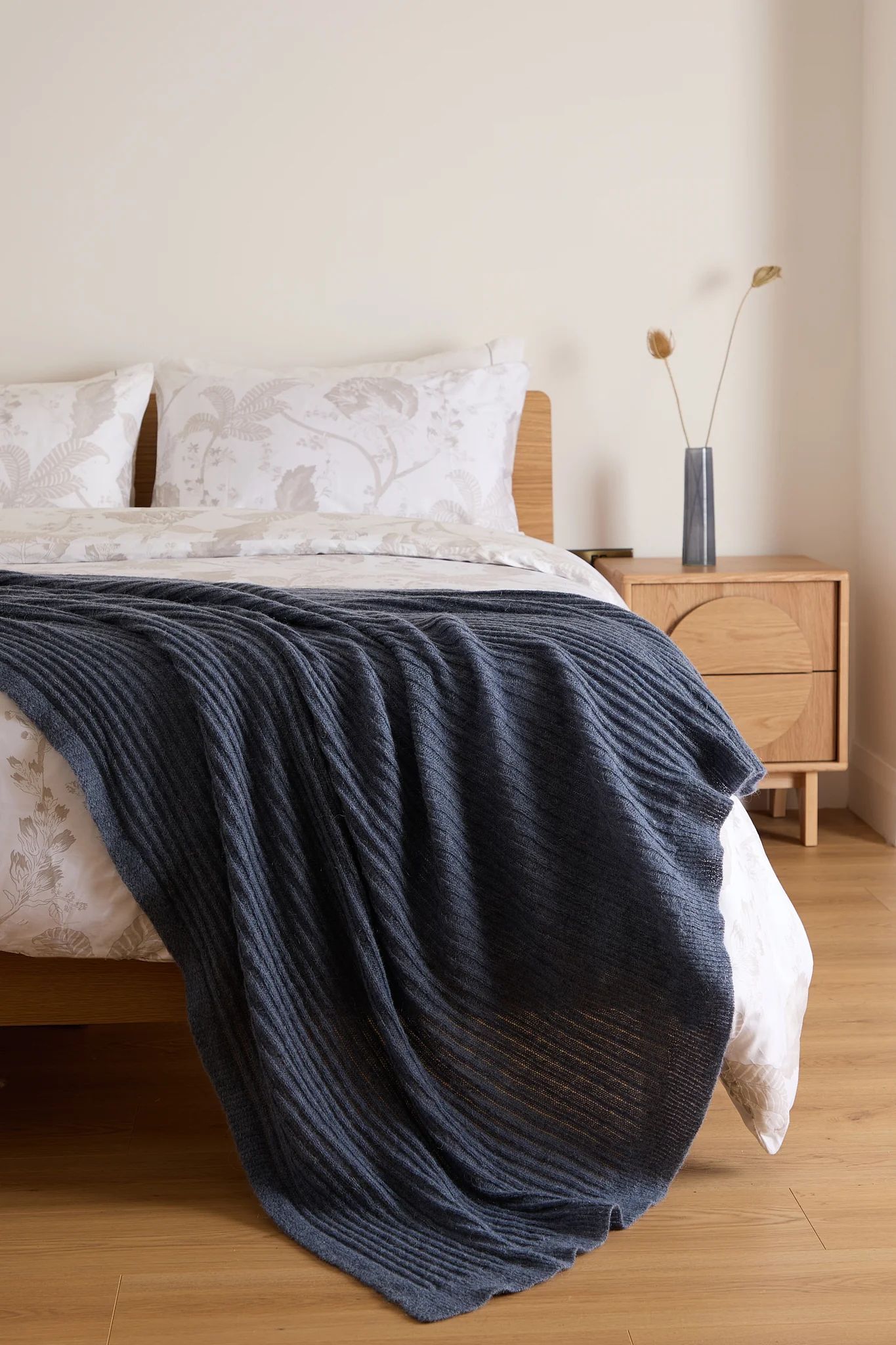 Foxford Denim Knitted Ribbed Bed Blanket - Image 3