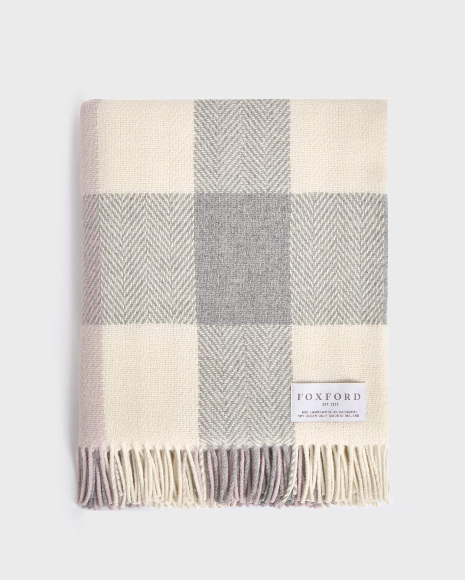 Foxford Emily Cashmere and Lambswool Throw - Image 3