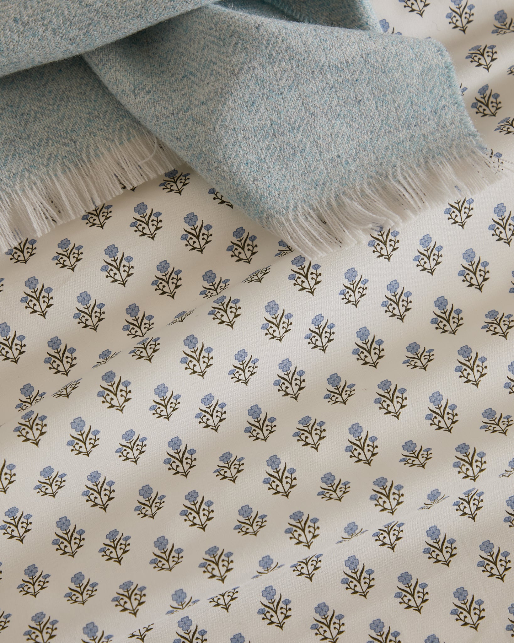 Foxford Emma Duvet Set - Image 3