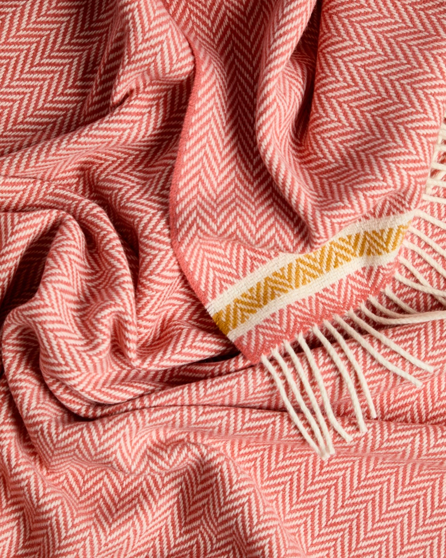 Foxford Inishcrone Cashmere and Lambswool Throw - Image 2