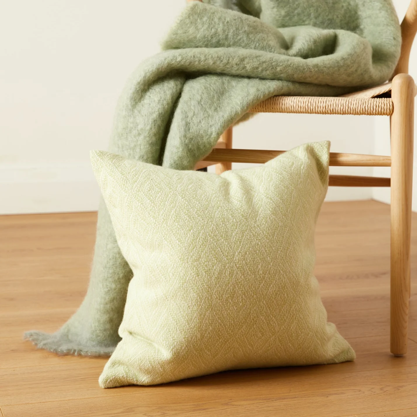 Foxford Lime Diamond Weave Lambswool Cushion - Image 3