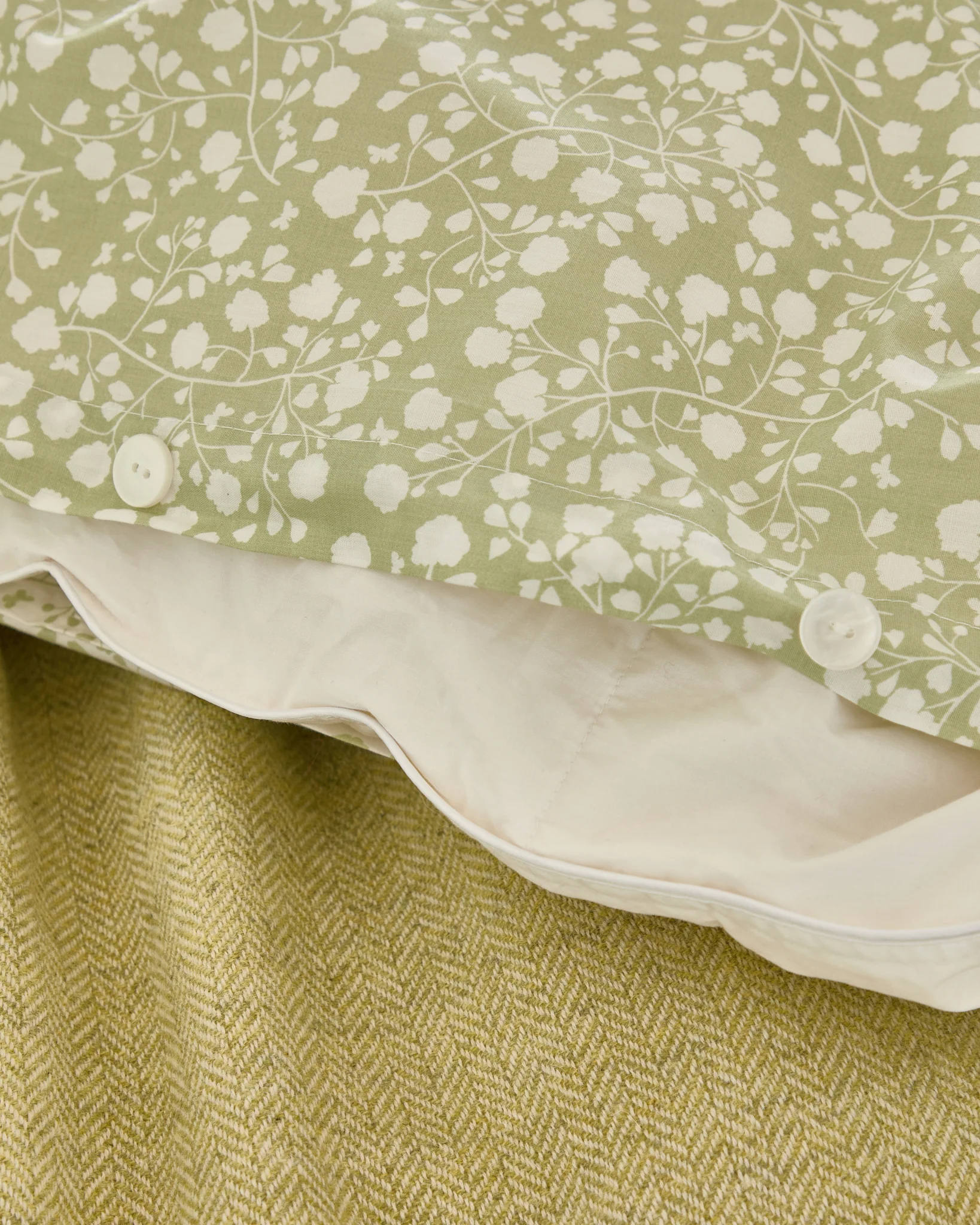Foxford Lucy Duvet Set - Image 3
