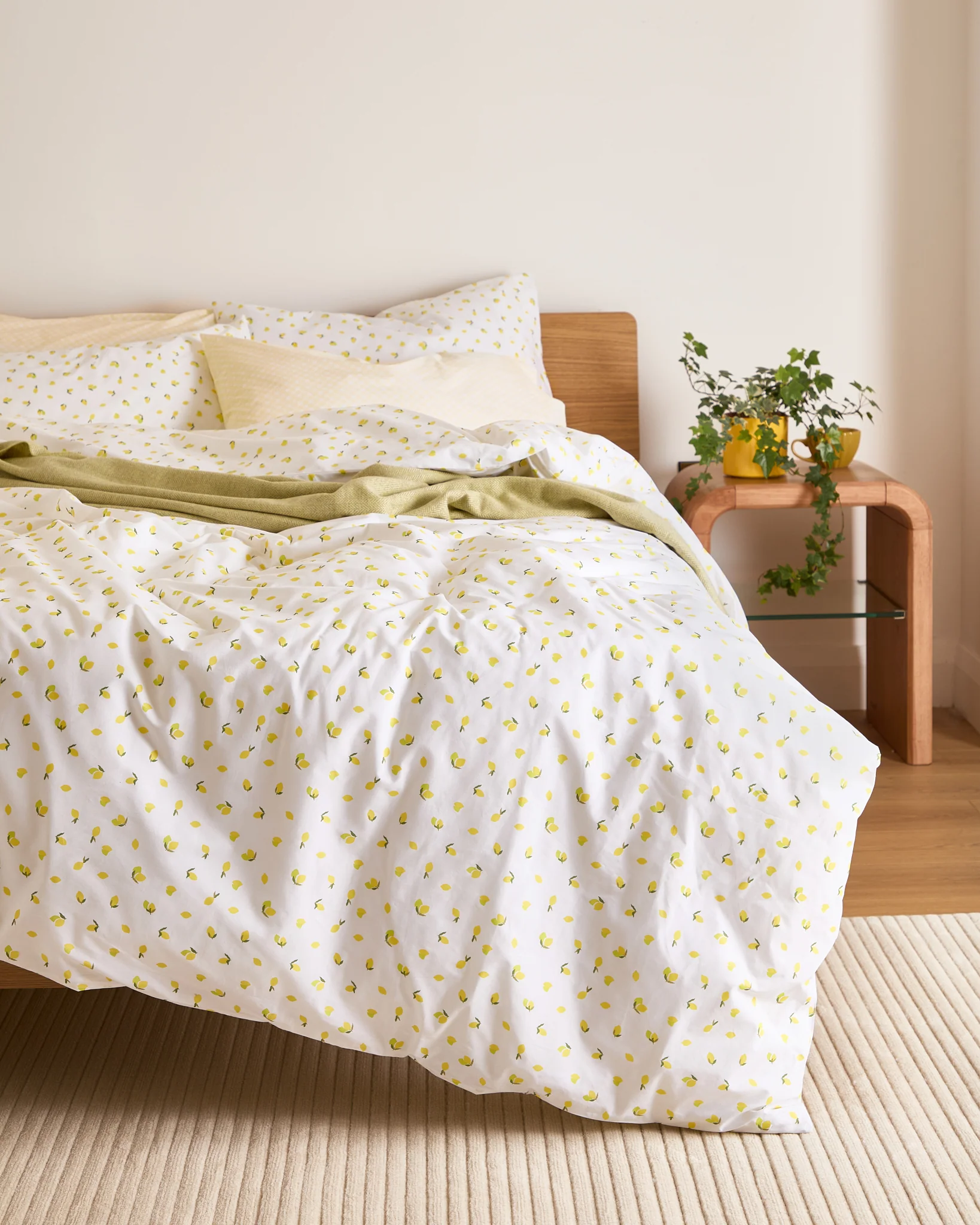 Foxford Lumi Duvet Set - Image 4