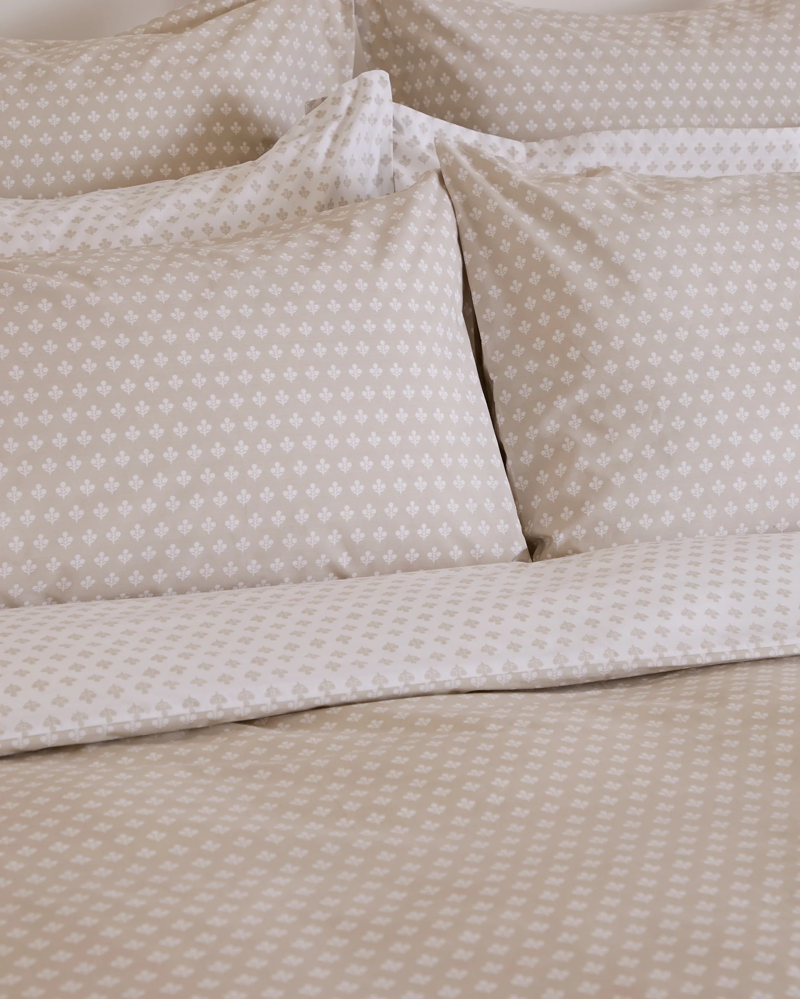 Foxford Mia Duvet Set - Image 4