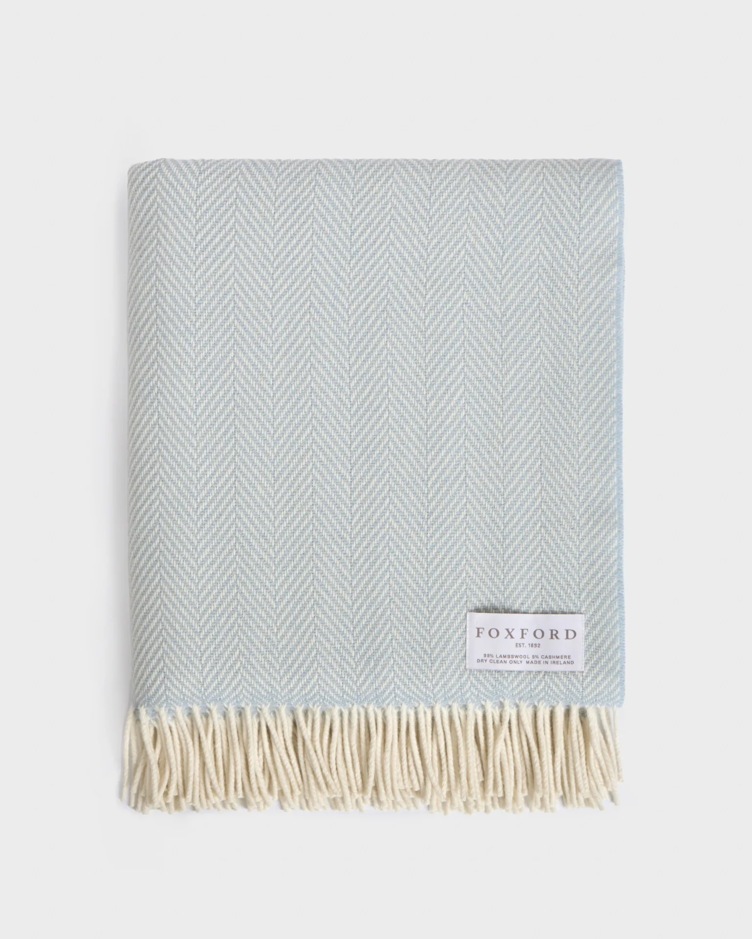 Foxford Rían Cashmere and Lambswool Throw - Image 3