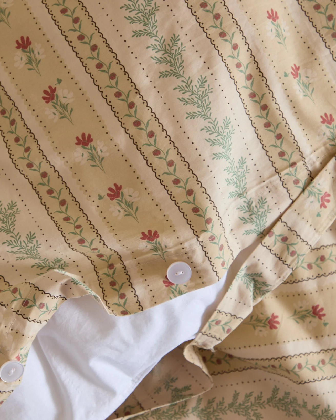 Foxford Rose Duvet Cover Set - Image 4