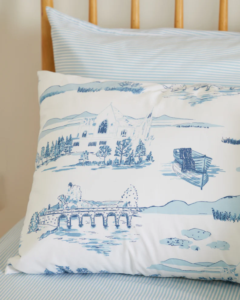Foxford Special Edition Toile Duvet Set - Image 3