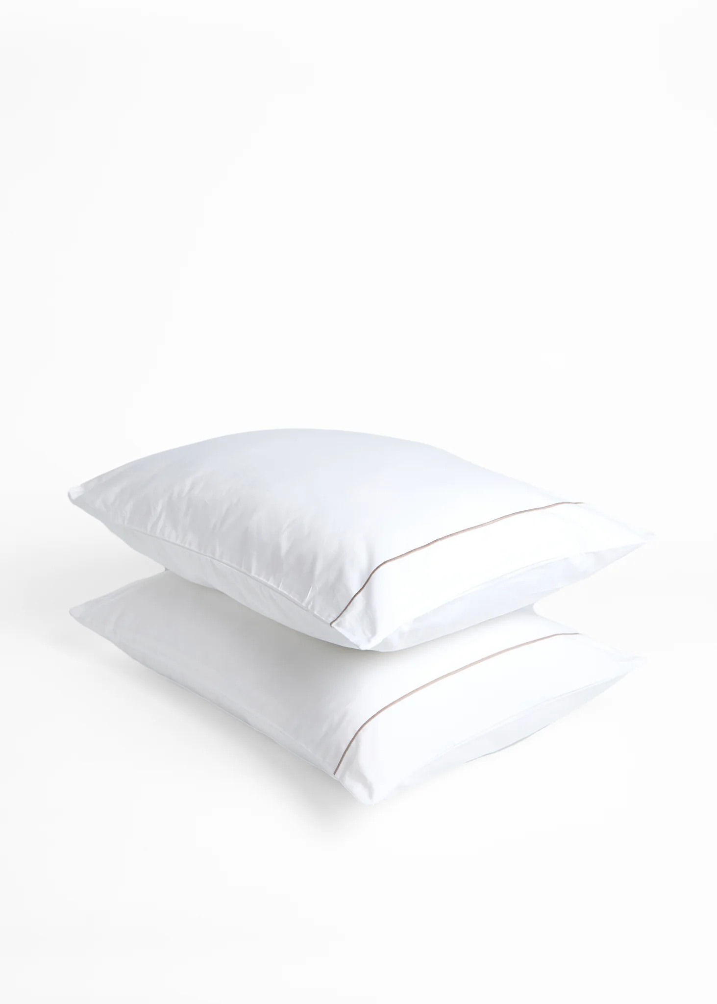 Foxford Standard Nacre Rolenio Pillowcase - Image 2