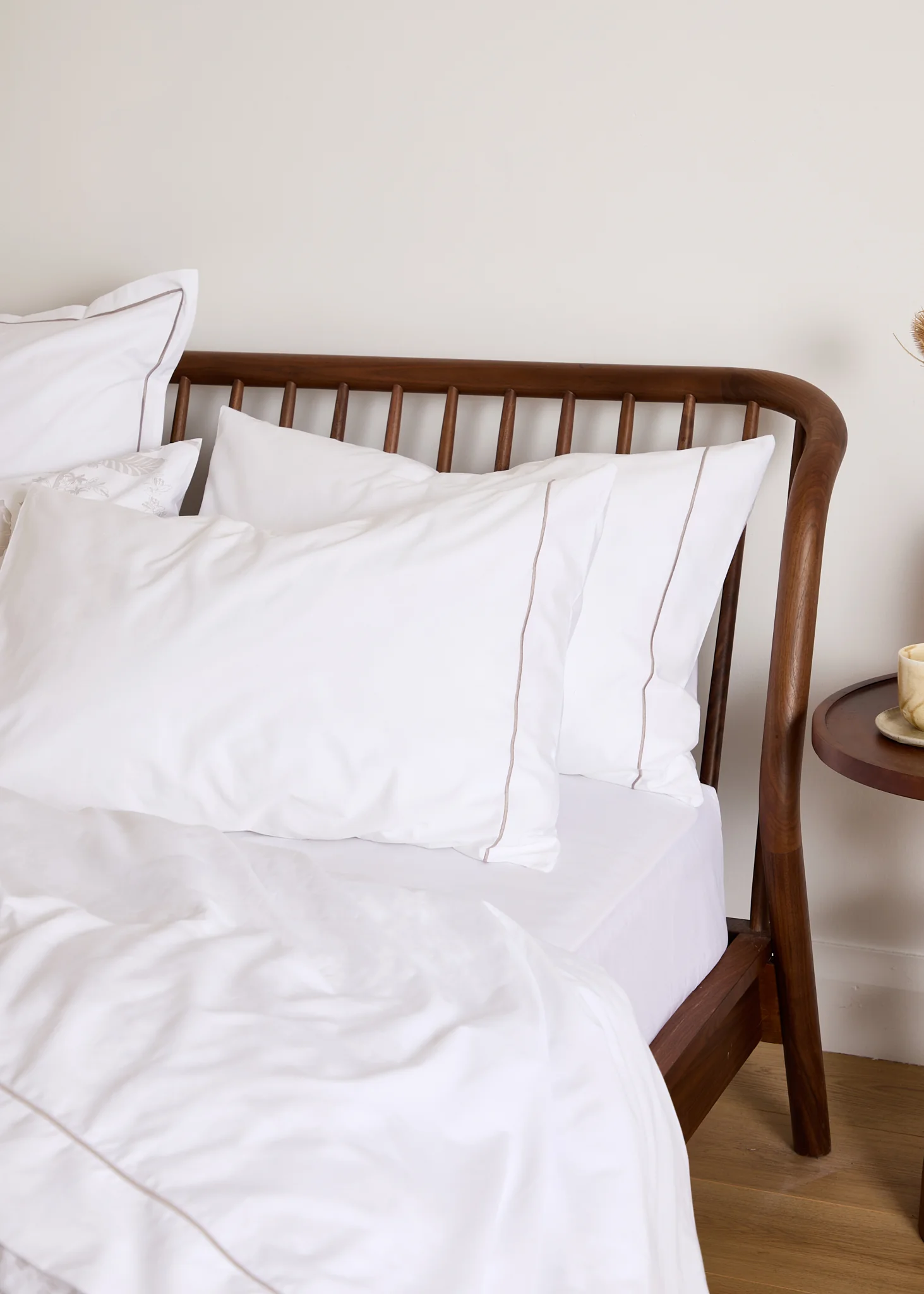 Foxford Standard Nacre Rolenio Pillowcase - Image 6