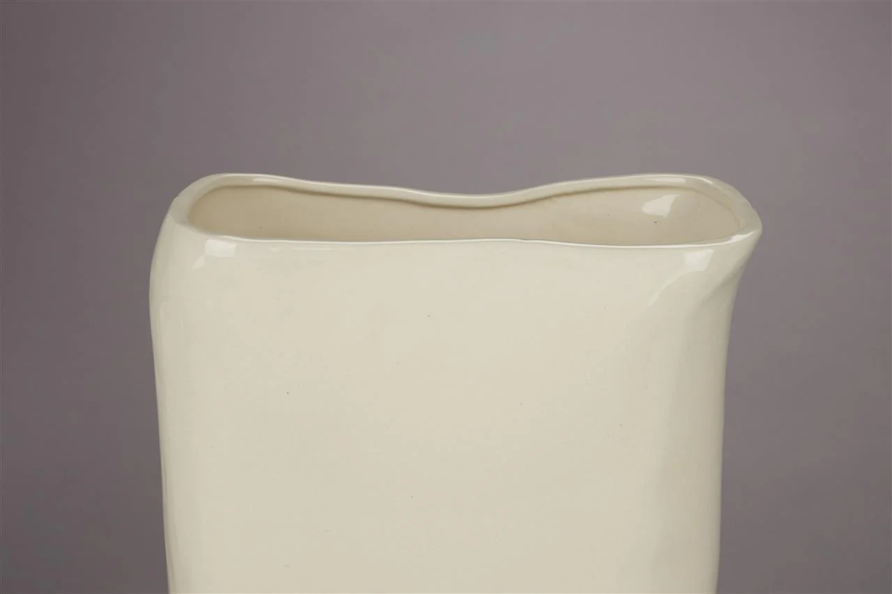 Edna Vase - Medium - Image 8