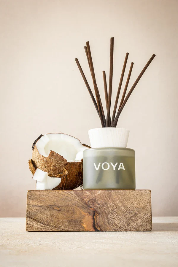 VOYA Coconut & Jasmine Diffuser - Image 3